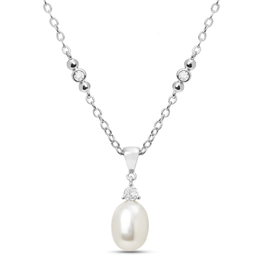 Classic Pearl Necklace